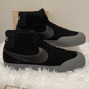 nike sb blazer zoom mid xt